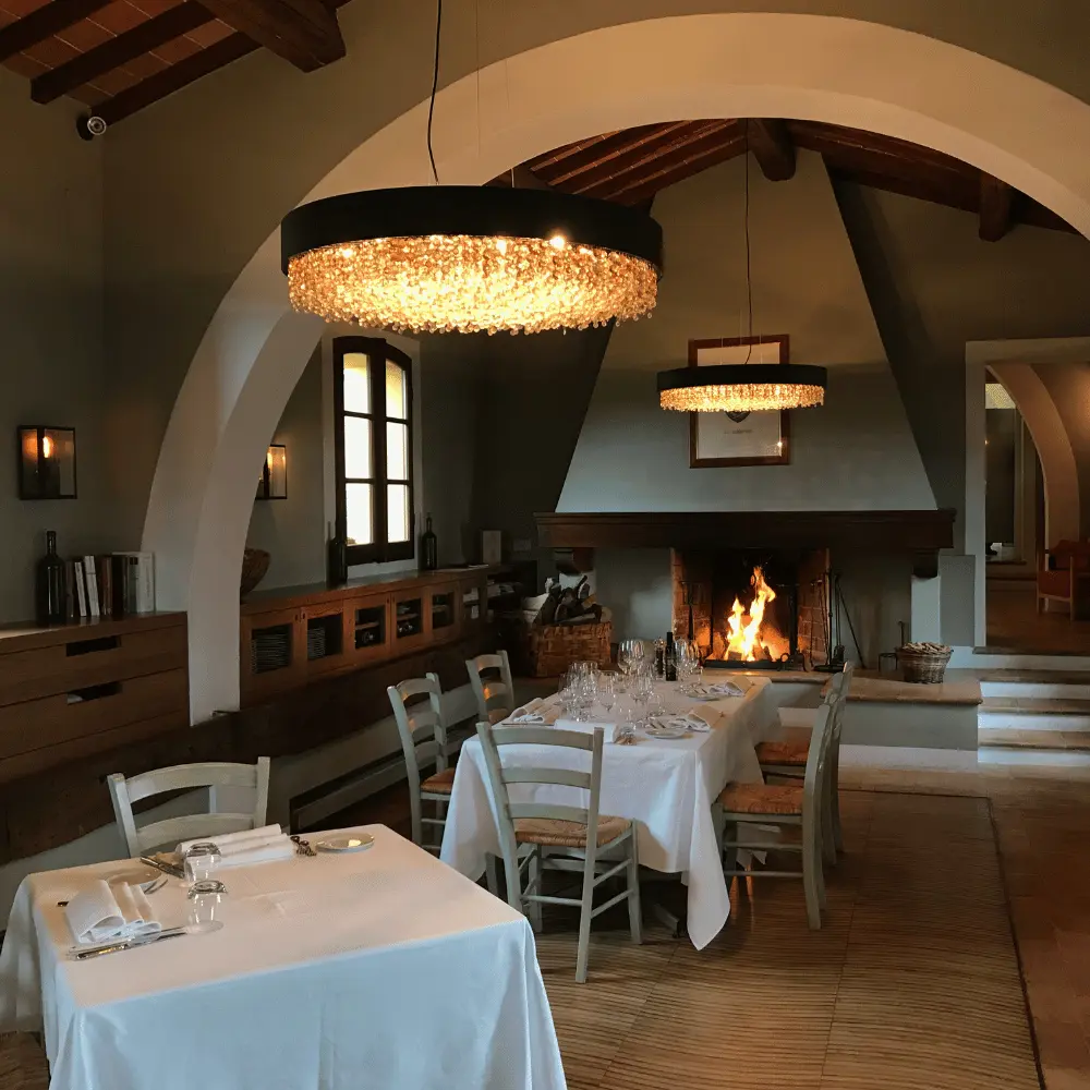 Weingut Avignonsesi Restaurant_Ansicht von innen